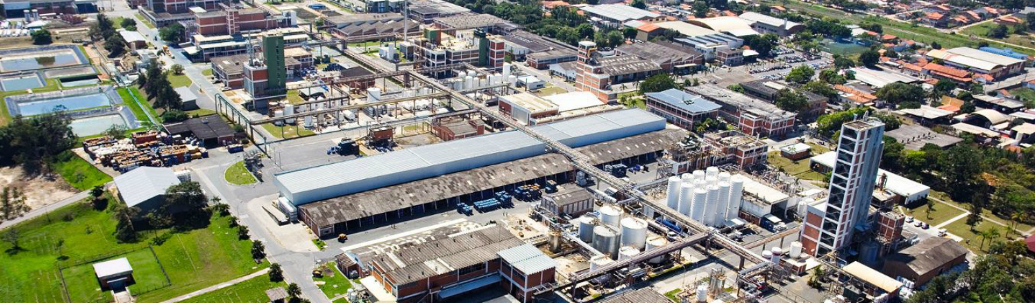 ISS fecha com a BASF