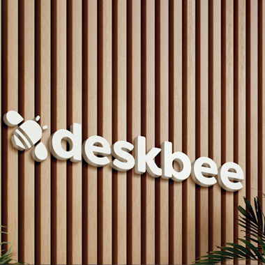 A revolução do gerenciamento de espaços de trabalho com CEO da Deskbee