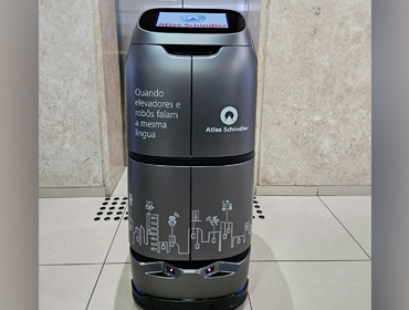Atlas Schindler apresenta plataforma aberta que conecta elevadores a robôs e sistemas prediais