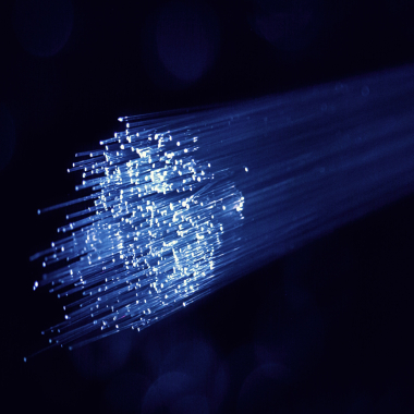 Com alta demanda na quarentena, provedores paulistas de Internet contam agora com nova rede de fibra