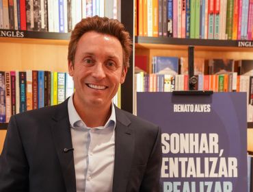 CEO da RS Serviços transforma duas décadas de empreendedorismo em livro