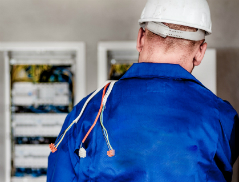 Segurança do profissional Eletricista vai além dos EPIs