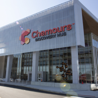 Mais de 2 mil janelas e 4 mil toneladas de capacidade de refrigeração