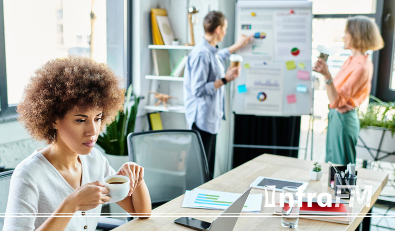Empresas passam a usar orçamento, crédito e mentoria para ampliar liderança feminina