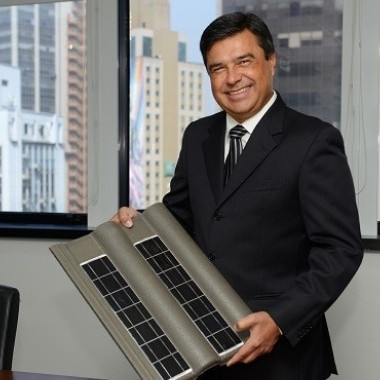 Primeiras telhas fotovoltaicas de concreto do Brasil