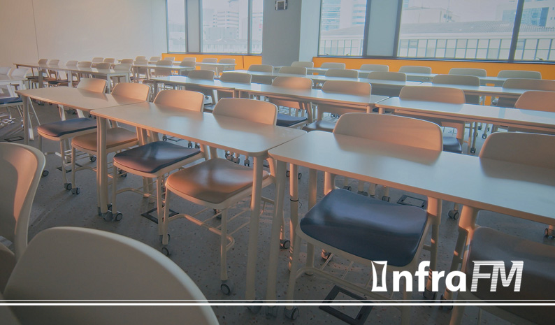 FGV moderniza salas de aula com mobiliário flexível e reforça novas dinâmicas de ensino