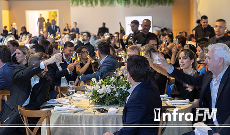 Terceirização em FM movimenta R$ 320 bilhões e brilha no 11º Indicados InfraFM