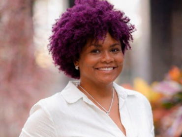 Paôla Borges retorna à John Richard para liderar nova fase do mobiliário corporativo por assinatura