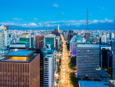 São Paulo redefine o mapa corporativo com vacância mínima e novos padrões de ocupação
