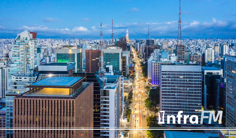 São Paulo redefine o mapa corporativo com vacância mínima e novos padrões de ocupação