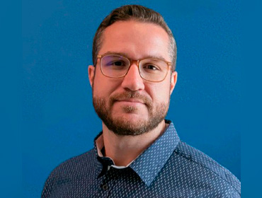 Teto de consumo energético em data centers de IA pode ser caminho para conter impactos ambientais e sociais