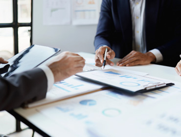 Turnover desacelera, mas empresas ainda enfrentam disputa por talentos